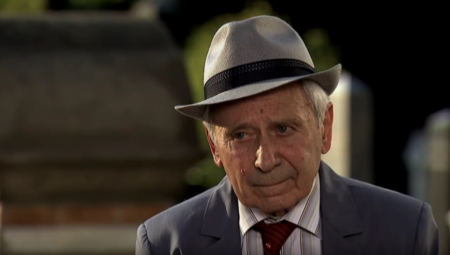 NIKO NIJE ZNAO GDE JE SAHRANJEN Legendarni glumac umro je sam i odsečen od svih, a supruga nije htela ni da mu ispuni poslednju želju