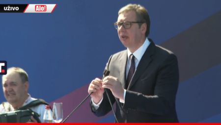 NE ZNAMO ŠTA NOSI NOĆ, A ŠTA DAN Vučić na otkrivanju spomenika Veljku Radenoviću Đeneralu: Nalazimo se u jednoj od težih istorijskih situacija (VIDEO)