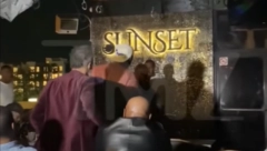 NESTVARNE SCENE! Krenuo pištoljem na Tajsona, reakcija velikog Majka ostavila je sve bez teksta! (VIDEO)