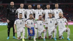 PORUKA KOJA SE MASOVNO ŠIRI! "Orlovi" izvukli tešku grupu, navijači već smislili krilaticu koja je postala hit! (FOTO)