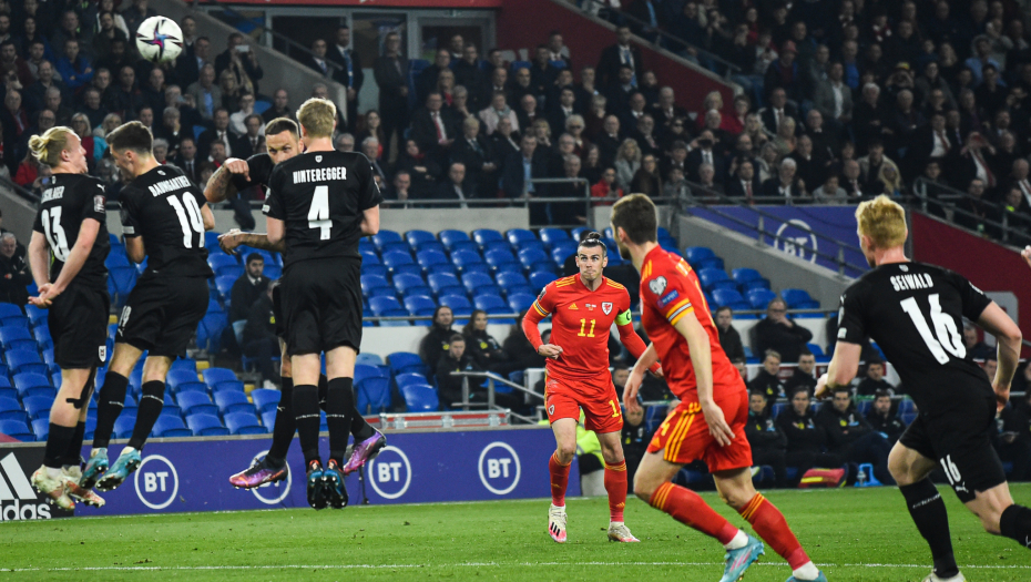 PROJEKTIL BEJLA! Velšanin podsetio na stare dane, vodi "zmajeve" na SP! (VIDEO)