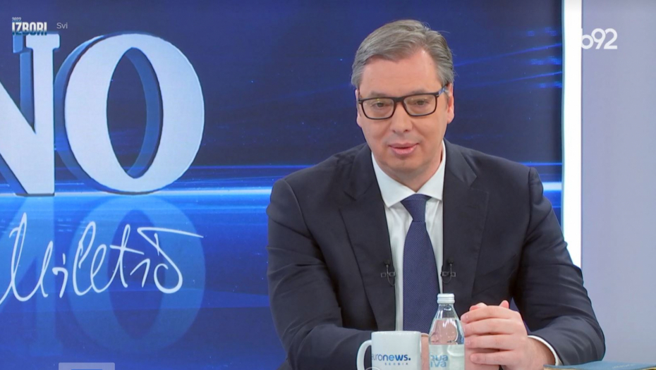 ALBANCI UPADAJU NA KRŠTENJA SRBA NAORUŽANI DO ZUBA Vučić progovorio o policajcima lažne države