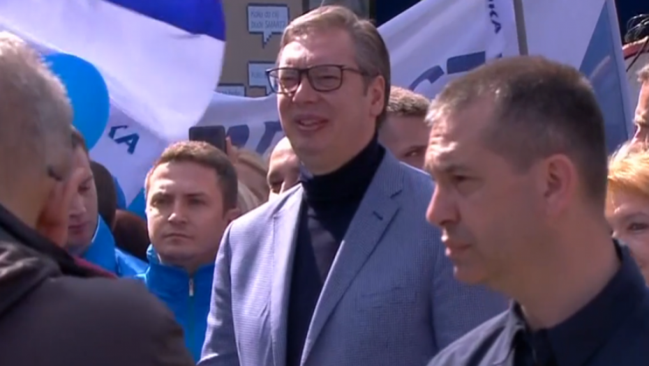 VUČIĆ OBRADOVAO KRAGUJEVAC Teško je pronaći novac, ali...