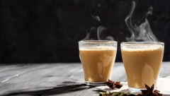 UMIRITE BOL U GRLU I REŠITE SE KAŠLJA Samo jedan sastojak dodajte u mleko, a to nije šećer, i konzumirajte napitak tri dana!