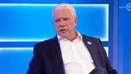 TADIĆ GLUMATA DA JE PATRIOTA Misli da smo svi izlapeli! (VIDEO)