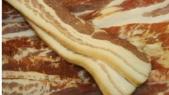 DA LI SU SLANINA I KOBASICA ZAISTA KANCEROGENE? Nutricionisti jednoglasno iznose tvrdnje o tačnosti ove pretpostavke