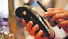 U KOJIM SLUČAJEVIMA NIKAKO NE TREBA PLAĆATI KARTICOM Obratite pažnju, možete ostati bez novca