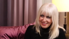 VEGETARIJANKA KOJA JEDE NJEGUŠKI PRŠUT! Jelena Tinska šokirala izjavom: Supa je leš, a mleko izlučevina od krave!