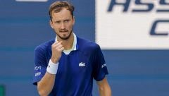 NOVAKOVI NAVIJAČI U NEVERICI Medvedev opasno diše Srbinu za vratom! Ugroženo prvo mesto!