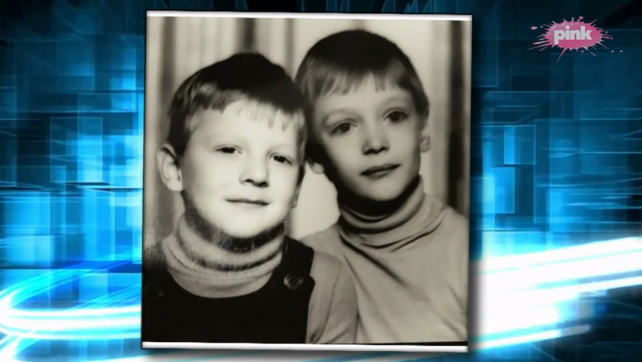 RETKO VIĐENE FOTOGRAFIJE Aleksandar Vučić sa porodicom (FOTO)