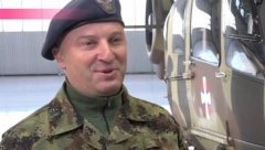 PREDSEDNIKOV DRUG IZ VOJSKE PODSETIO NA VOJNIČKE DANE Vučić je zbog jedne cure bežao iz kasarne, upao u reku, a vojnički mačevi su ostali kod njega