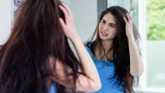 Više štete nego koristi: Ovo nikako ne treba da radite sa kosom čim se probudite