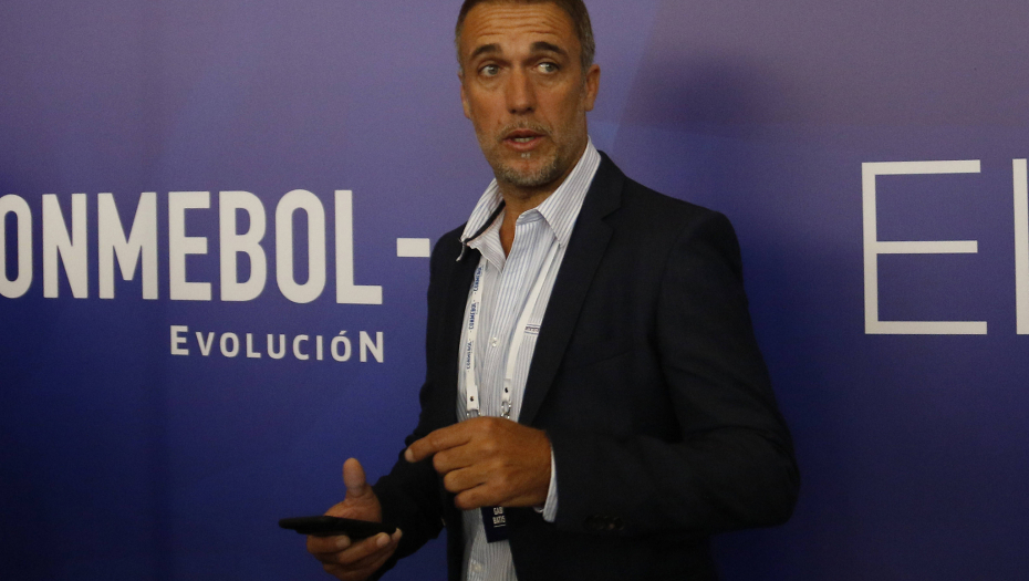 DRAMA SLAVNOG ARGENTINCA Legendarni Batistuta na udaru države!