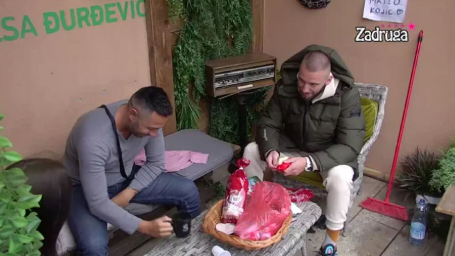 LUPAJ ŠAMARE U VAVARINU KOME SI NAVIKLA! Nikad brutalnija svađa Milice i Mensura, isprozivao joj bivšeg, opšti karambol u Zadruzi!