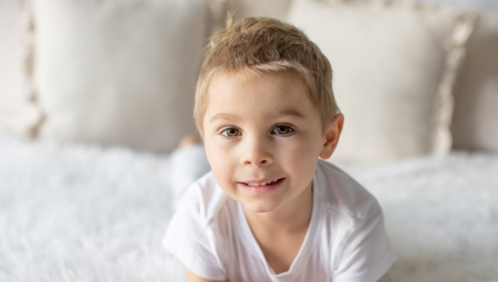 OMILJENA U SRBIJI Prelepa muška imena stigla pravo iz Biblije, nose ih samo posebni dečaci!