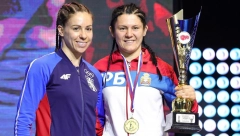 Snežani Šiljković šampionski pehar 59. Beogradskog pobednika u konkurenciji bokserki!