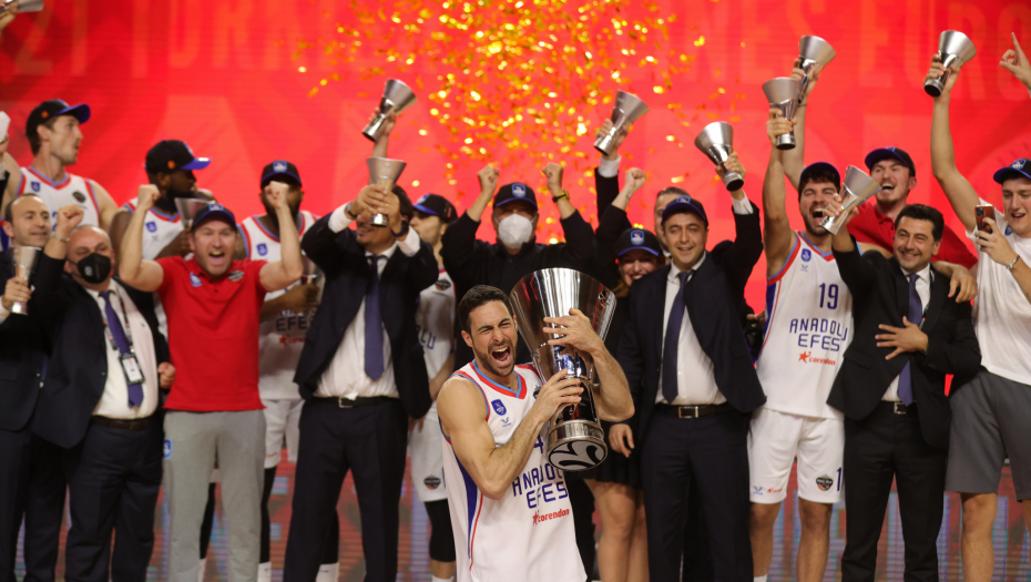 KO ĆE BUKIRATI KARTU ZA BEOGRAD? Poznat raspoed TOP 8 Evrolige, evo ko igra protiv koga i kada!