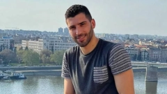 MAJKA MU KUKA, SAMO DA SE NE UBIJE! Era Ojdanić otkrio sve o unuku koji je uhapšen zbog prostitucije!