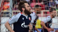 SIMULTANKA KATAIJA! Zvezda se razgoropadila u drugom poluvremenu i do vrha napunila mrežu Nišlija za povratak na prvo mesto! (FOTO/VIDEO)