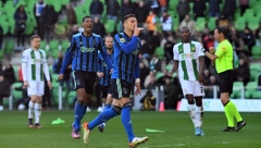 DOMINACIJA DUŠANA SILNOG Tadić golom iz penala i asistencijom vodio Ajaks do pobede!