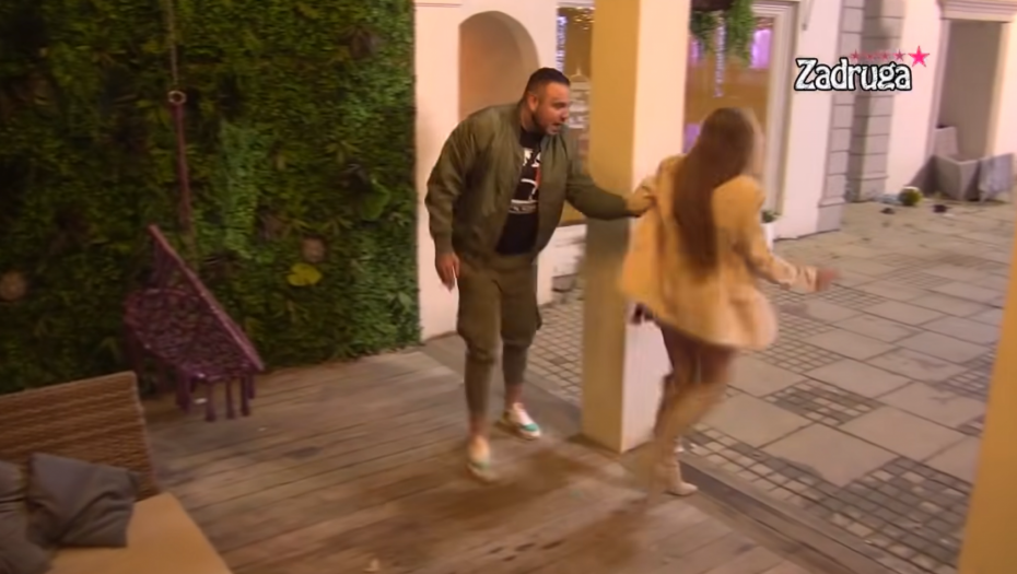 RUSVAJ U DVORIŠTU! Dalila se potpuno slomila i završila u suzama zbog Carevih reči!