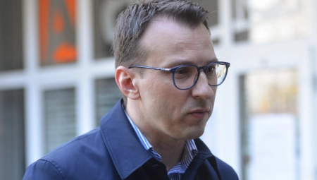 "MASKE SU PALE!" Petković demantovao glasine koje širi Rada Trajković - To je brutalna laž!