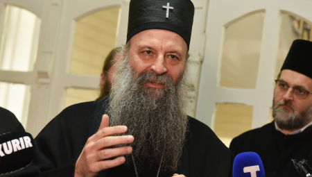 OD "PARTIBREJKERSA" DO "CEPELINA" Ovo je deset najdražih pop i rok pesama patrijarha Porfirija (VIDEO)