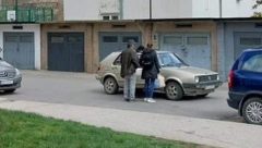 UHVAĆENI NA DELU Predsednica Đilasove stranke Irena Živković u Boru kupuje glasove (FOTO)