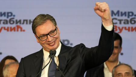 PENDAROVSKI ČESTITAO VUČIĆU Iskreno sam uveren da ćemo nastaviti da gradimo mostove prijateljstva i saradnje