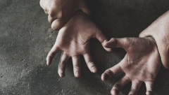 BOLJE DA ME JE UBIO! Bolna ispovest bake koju je silovao unuk u Alibunaru