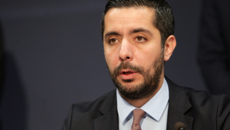 POLITIKA VLADE VAŽNIJA OD NJENOG SASTAVA Momirović: Najbitniji ostanak Aleksandra Vučića na čelu SNS, radi nastavka državničkog pravca