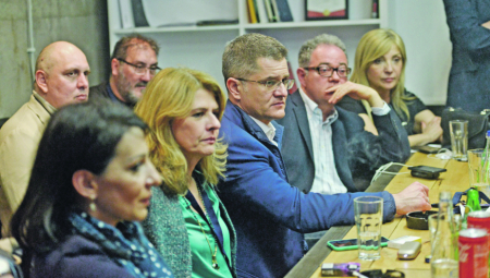 POTVRĐENO PISANJE ALO! RASPADA SE KOALICIJA? Jeremić se otcepio od Đilasa!