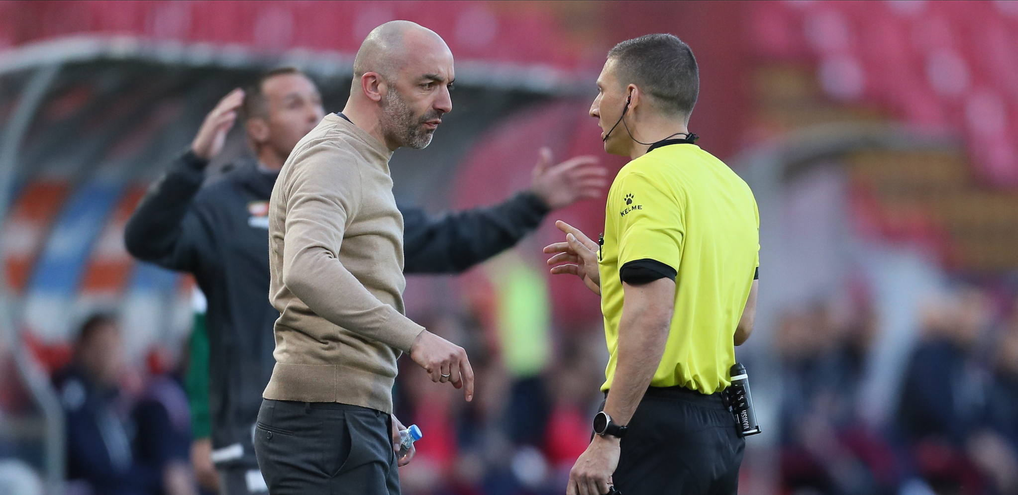 SPEKTAKL U BAČKOJ TOPOLI Pun stadion čeka Zvezdu, Lazetić poručuje: Momima sam rekao da uživaju, pa da vidimo gde smo