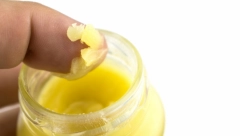 NARODNI RECEPT ZA MELEM OD KOG BRZO ZARASTAJU RANE I OPEKOTINE: Lekoviti sastojci su spas za kožu