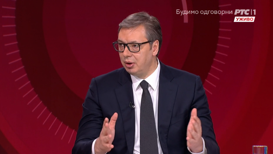 "NAJVAŽNIJE MI JE DA SAČUVAM SRBIJU U OVA TEŠKA VREMENA" Vučić o razgovoru sa Putinom, novoj pomoći građanima od 10.000 dinara i izborima: Razgovaraću sa svima, pa i sa Đilasom