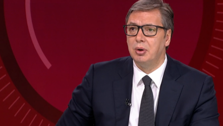 DRAMA NA NEBU Predsednik Vučić pročitao zvaničan izveštaj: Upozoreni smo da je vojni lovac pored našeg aviona!