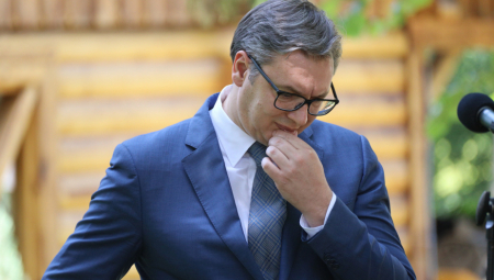 Predsednik Vučić danas sa američkim senatorima!