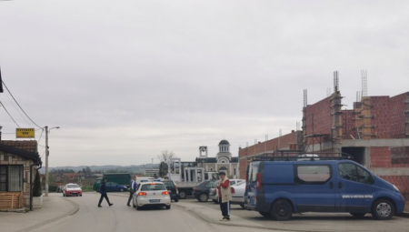 OGLASIO SE MUP O SVIREPOM UBISTVU U ČAČKU Presudio majci, ocu i dedi oštrim predmetom