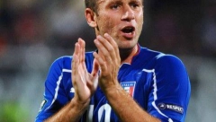 BRUTALNE REČI LEGENDARNOG KASANA Gadi mi se fudbal koji igraju Alegri, Kapelo i Simeone!
