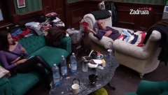 ODBIJA ME ŠTO JE NEZREO I ŠTO ME VREĐA! Martina se ispovedala Lepom Mići o ljubavnoj aferi sa Ša, zadrugar ostao šokiran informacijama!