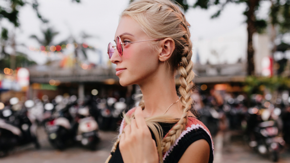 Izgledaju lepo, ali izazivaju veliku štetu: Zbog ovih frizura vaša kosa puca