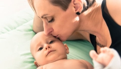 OBRATITE PAŽNJU NA BEBINE OČI: Jedan znak je upozorenje koji ukazuje na ozbiljan sindrom