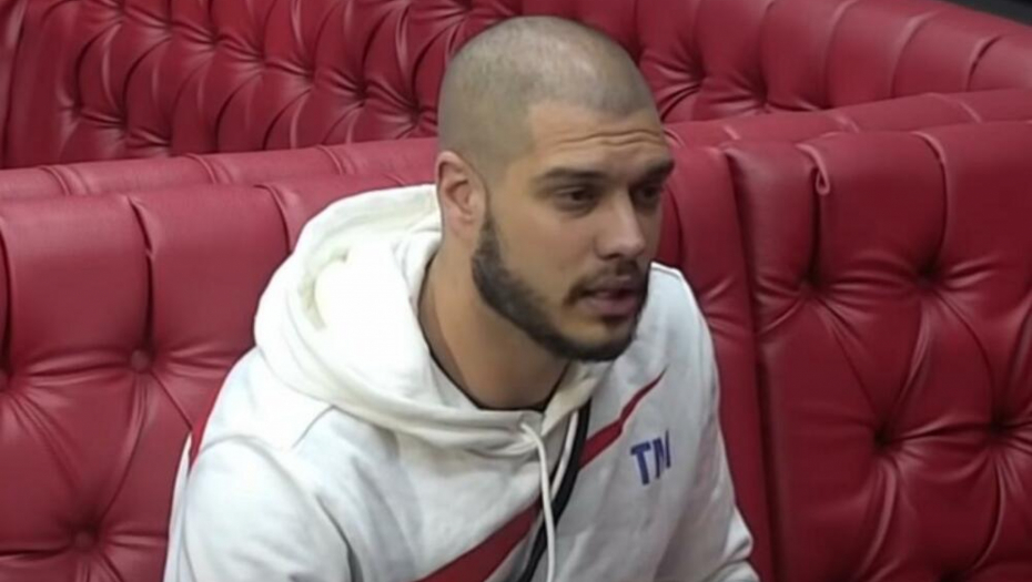 DEJAN IZAZVAO GNEV JAVNOSTI Zadruga šokirao sve svojim ponašanjem, pa ovim potezom pokazao kakav je zapravo