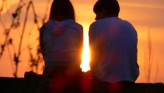 ŠEST ZNAKOVA DA ON NIJE MUŠKARAC ZA VAS Ova ponašanja vam šalju signal za uzbunu