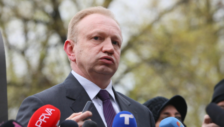 DRAGAN ĐILAS ZAHTEVA: Država da uvede ekstraprofit za Ruse, ove godine su im prihodi zbog cena skočili 200 posto! (VIDEO)