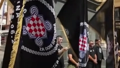 SRPSKO GROBLJE OSKRNAVLJENO USTAŠKIM PAROLAMA Jedan grafit je posebno JEZIV!