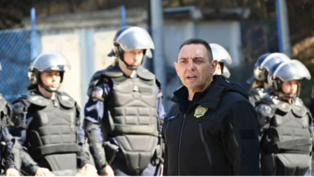PROTIV SRBIJE SE VODI HIBRIDNI RAT Ministar Vulin otkrio ko to čini i zašto: Na ovaj način nas kažnjavaju