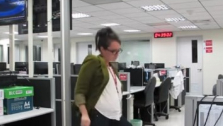 PRVO DOBILA OTKAZ, PA DRSKO PISMO OD ŠEFA Samohrana majka u suzama zbog bezobrazluka kompanije