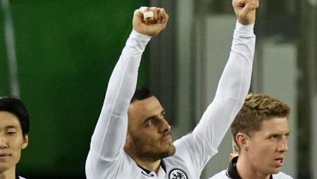 UTAKMICA KARIJERE FILIPA KOSTIĆA Srbin šokirao Barselonu (VIDEO)