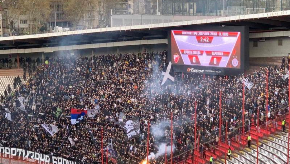 BAKLJADA NA JUŽNOJ TRIBINI! Koreografija "grobara" na 167. večitom derbiju (VIDEO)
